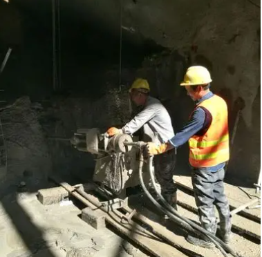 平坝水下抗分散灌浆料特点 水下不分散注浆料介绍