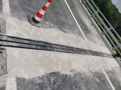 平坝伸缩缝更换后浇筑材料快速结构修补料速砼的产品特点及施工流程​